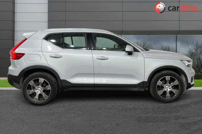 2021 Volvo Xc40