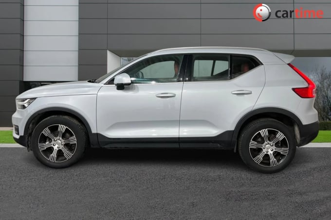 2021 Volvo Xc40