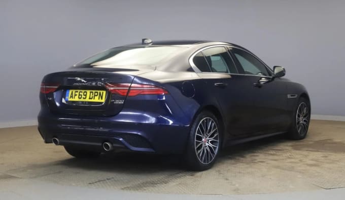 2019 Jaguar Xe