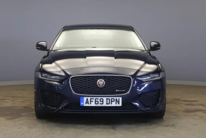 2019 Jaguar Xe