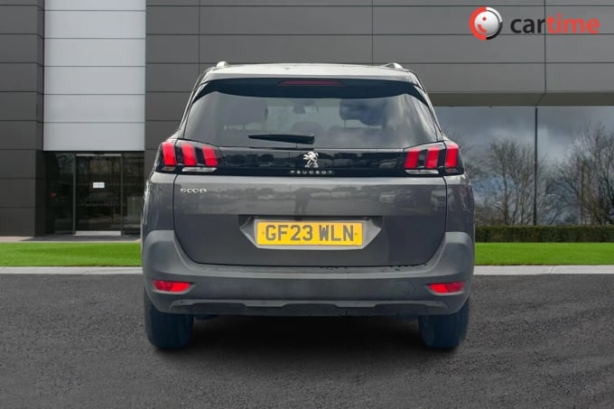 2023 Peugeot 5008