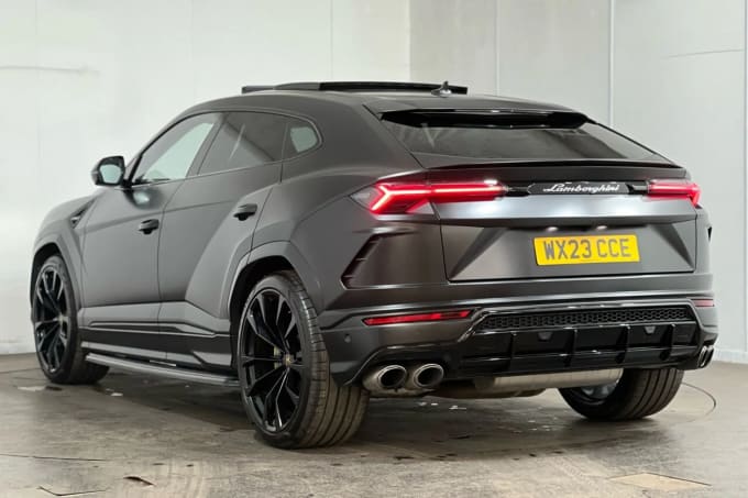 2023 Lamborghini Urus