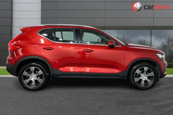 2021 Volvo Xc40