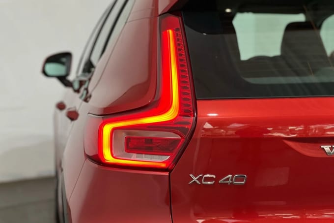 2021 Volvo Xc40