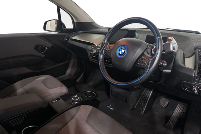 2022 BMW I3