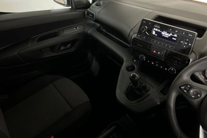 2021 Vauxhall Combo