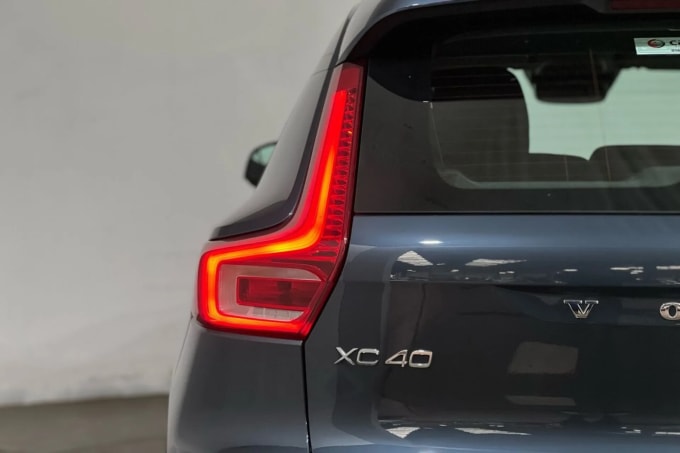 2020 Volvo Xc40