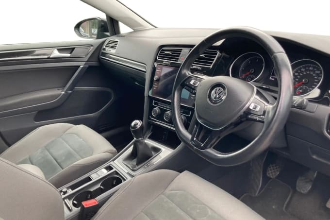 2018 Volkswagen Golf