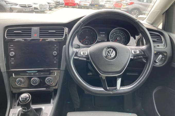 2018 Volkswagen Golf