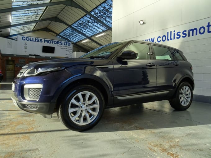 2025 Land Rover Range Rover Evoque