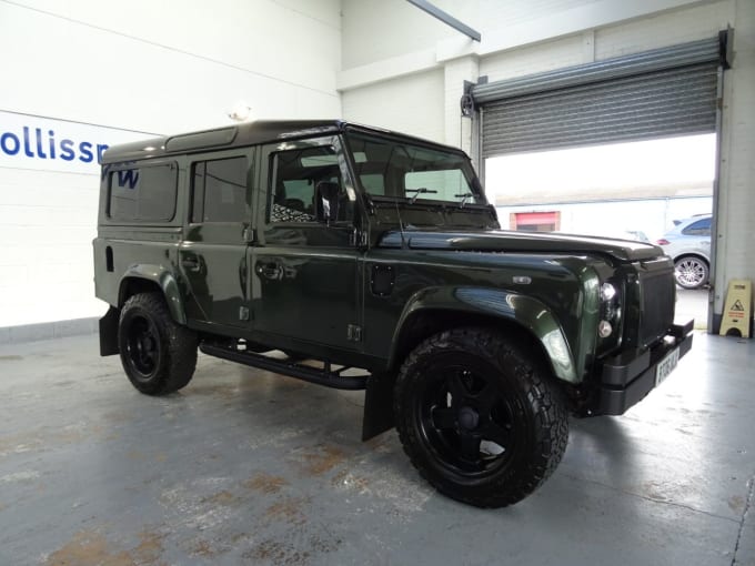 2025 Land Rover Defender