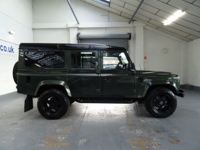 2025 Land Rover Defender