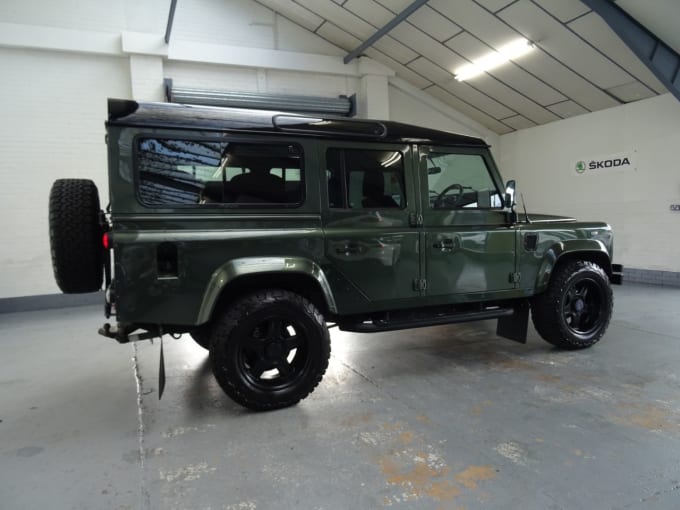 2025 Land Rover Defender