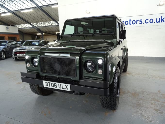 2025 Land Rover Defender