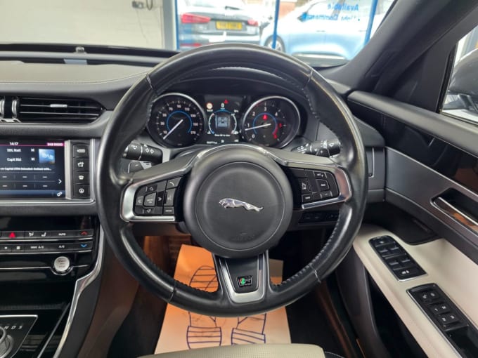 2025 Jaguar Xf