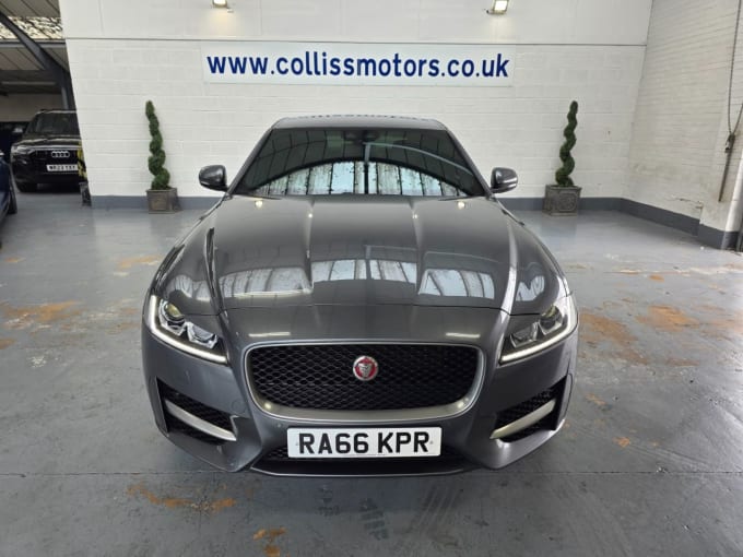2025 Jaguar Xf