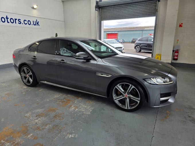 2025 Jaguar Xf