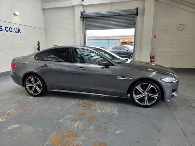 2025 Jaguar Xf