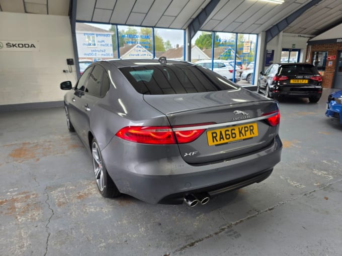 2025 Jaguar Xf