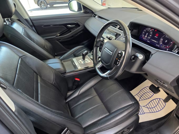 2025 Land Rover Range Rover Evoque