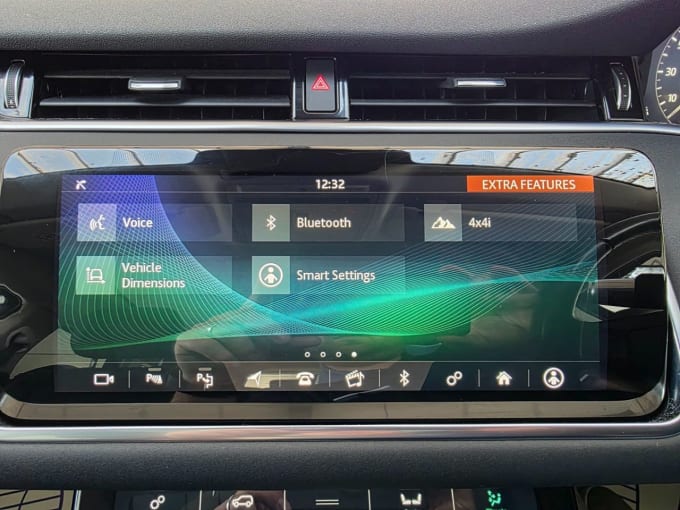 2025 Land Rover Range Rover Evoque
