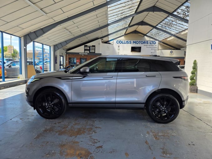 2025 Land Rover Range Rover Evoque