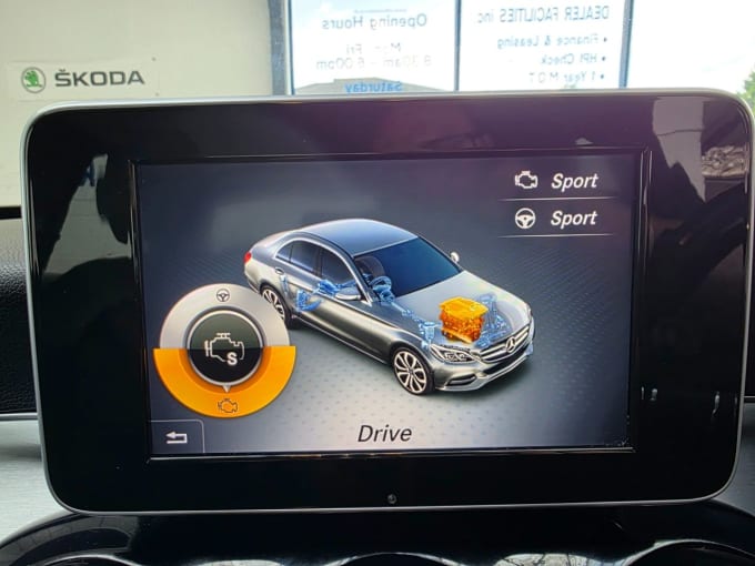 2025 Mercedes-benz C-class