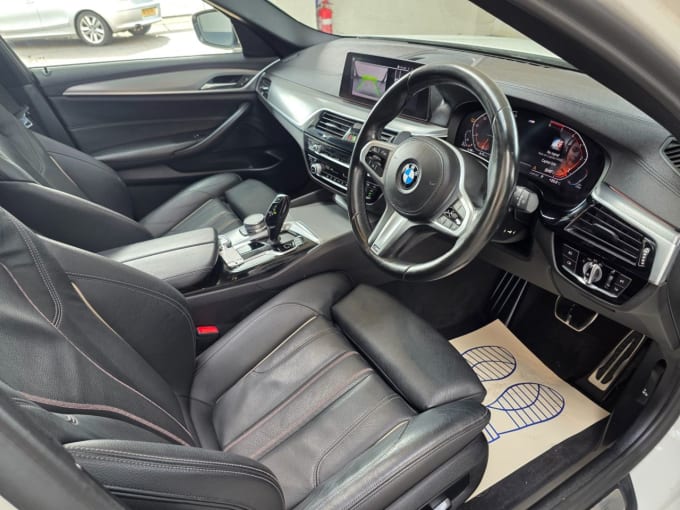 2025 BMW 5 Series
