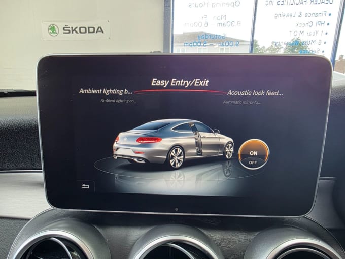 2025 Mercedes-benz C-class