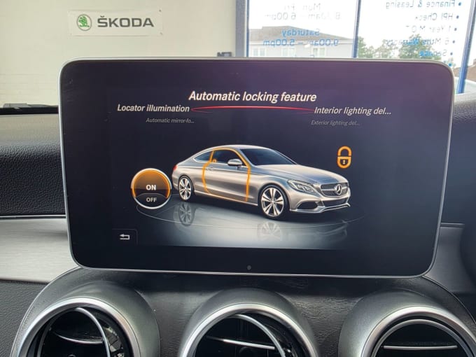 2025 Mercedes-benz C-class