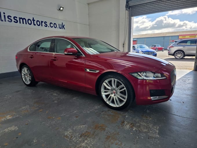 2025 Jaguar Xf