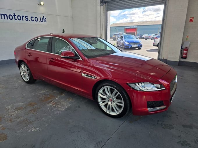 2025 Jaguar Xf