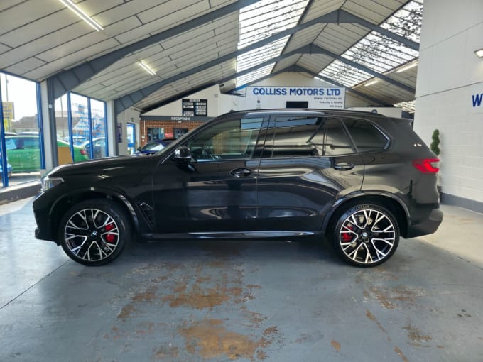 2025 BMW X5 M