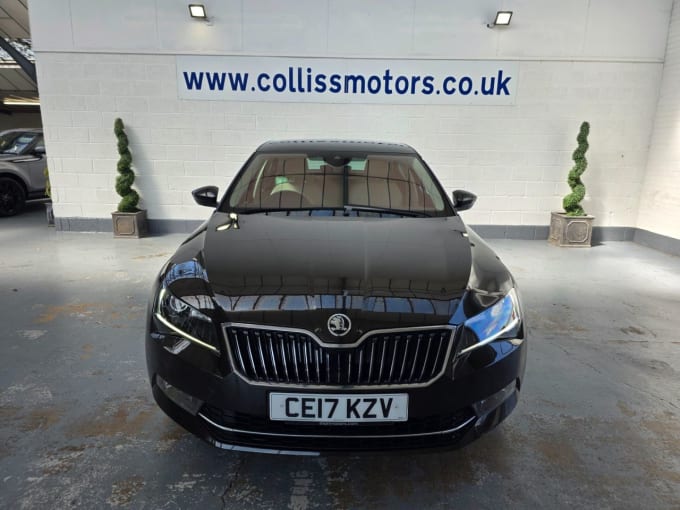 2025 Skoda Superb