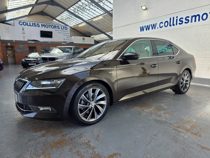 2025 Skoda Superb