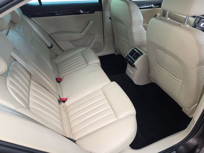 2025 Skoda Superb