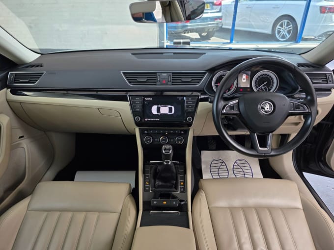 2025 Skoda Superb