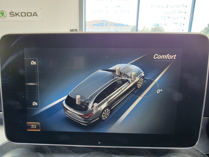 2025 Mercedes-benz C-class