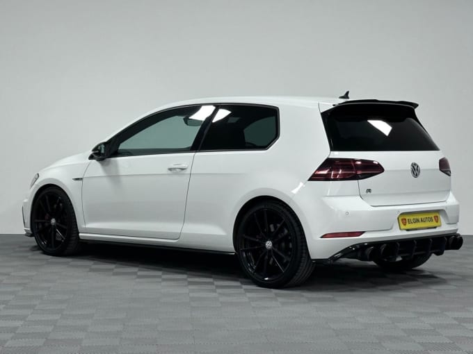 2024 Volkswagen Golf