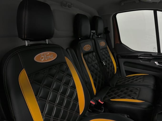 2024 Ford Transit Custom