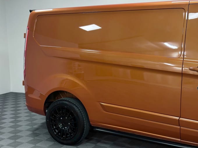 2024 Ford Transit Custom