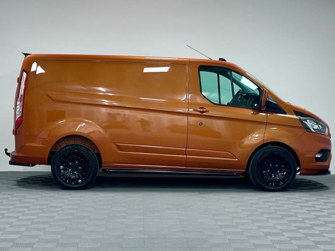 2024 Ford Transit Custom