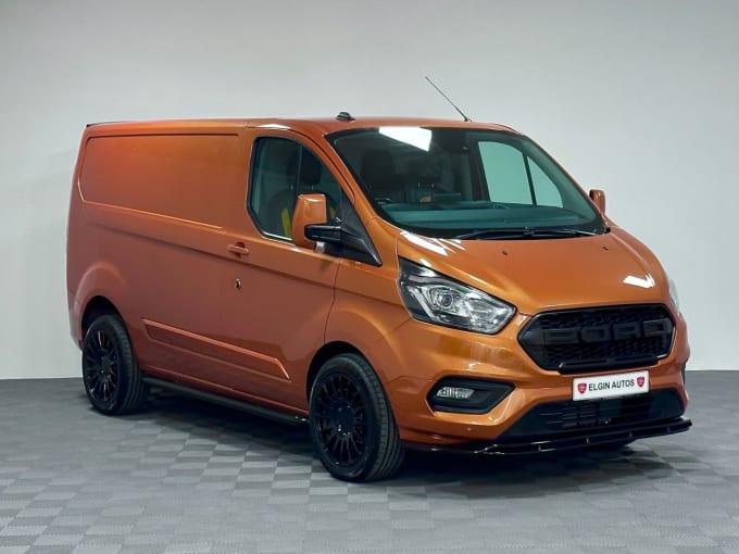 2024 Ford Transit Custom