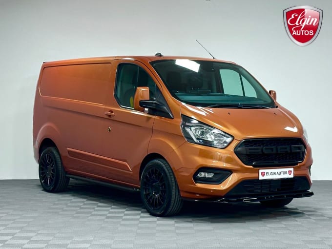 2024 Ford Transit Custom