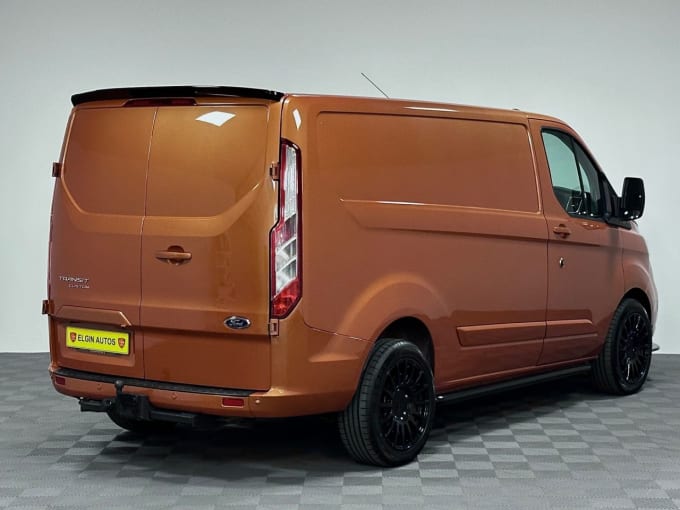 2024 Ford Transit Custom