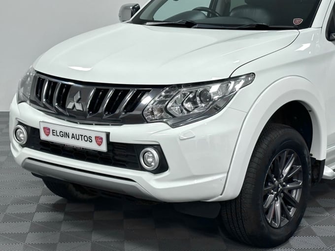 2025 Mitsubishi L200