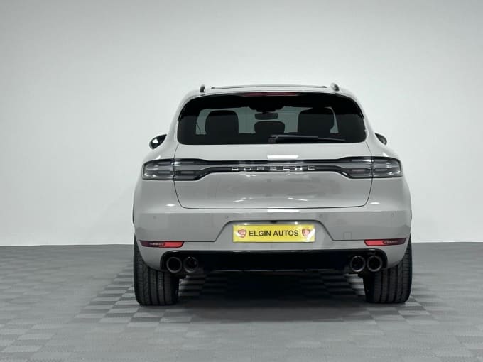 2024 Porsche Macan