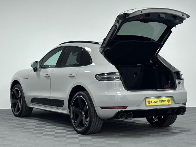 2024 Porsche Macan