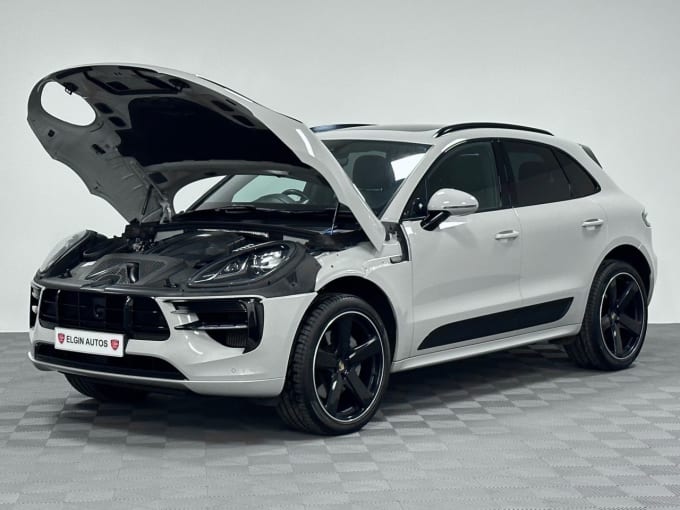 2024 Porsche Macan