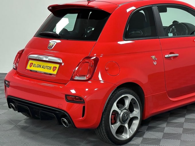 2025 Abarth 595